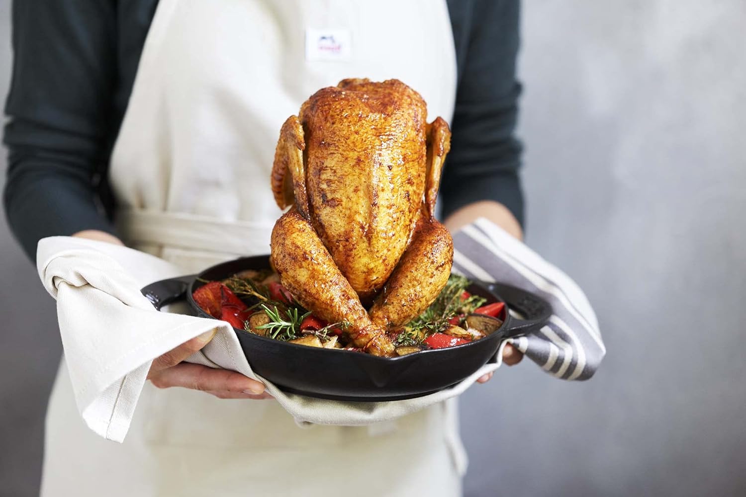 Staub Specialities Döküm Tavuk Pişirici - Görsel 3