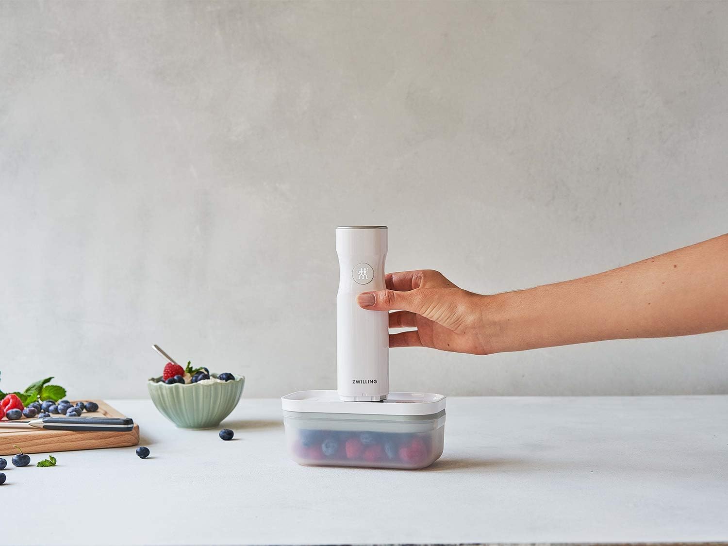 Zwilling Fresh & Save Vakumlu Saklama Kabı, S, Plastik, Yarı Şeffaf-Gri - Görsel 2